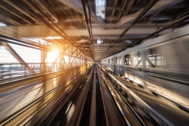 Vacuum train from China breaks speed record