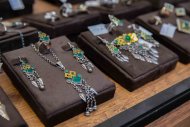 Miras Jewellery: siz barada sessiz gürrüň berjek şaý-sepler
