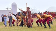 Fotoreportaž: Türkmenistanda Halkara Nowruz baýramy giňden bellenildi