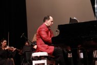 Fotoreportaž: Aşgabatda «Effekt Mozart» konserti geçirildi