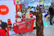 Fotoreport: Tasting of TERi Foods products in the Bagtyyarlyk shopping center