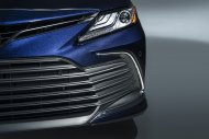 Изображения: Обновлённая Toyota Camry 2021 модельного года