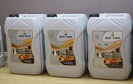 Line of Şir Ýag lubricants from ES Asuda akym