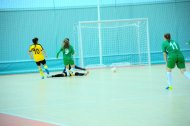 Photo report: Teams from Ashgabat and Ahal played in the final of the Futsal Cup of Turkmenistan among women's teams