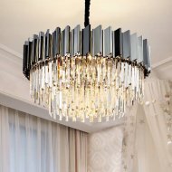 Fotoreport: Variety of chandeliers and lamps in Bossan concept stores