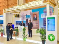 The first day of the exhibition of economic achievements of Turkmenistan ended in the Chamber of Commerce and Industry