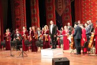 Fotoreportaž: Aşgabatda Türkiýäniň güni mynasybetli bilelikdäki türkmen-türk konserti geçirildi.