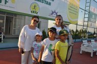 Fotoreportaž: Aşgabatda halkara tennis ýaryşynyň açylyş dabarasy boldy