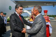 President of Turkmenistan arrived in Kazan and got acquainted with the exhibition of industrial products of Tatarstan (photo)