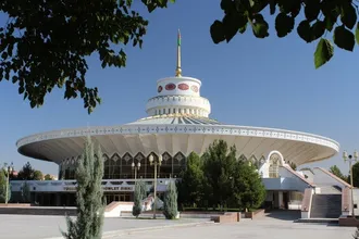 Гастроли Московского цирка в Ашхабаде.