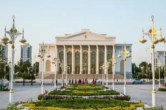 Список спектаклей Главного драматического театра Туркменистана имени Сапармурата Туркменбаши Великого (01.10.2022 – 02.10.2022)