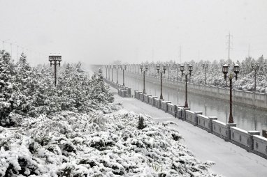 Çagaňyzy geň galdyrjak gyş barada gyzykly maglumatlar